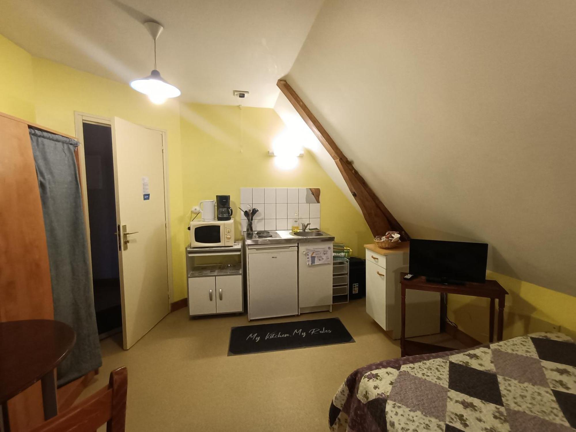 Hotel De La Bonnaventure Mazangé Szoba fotó